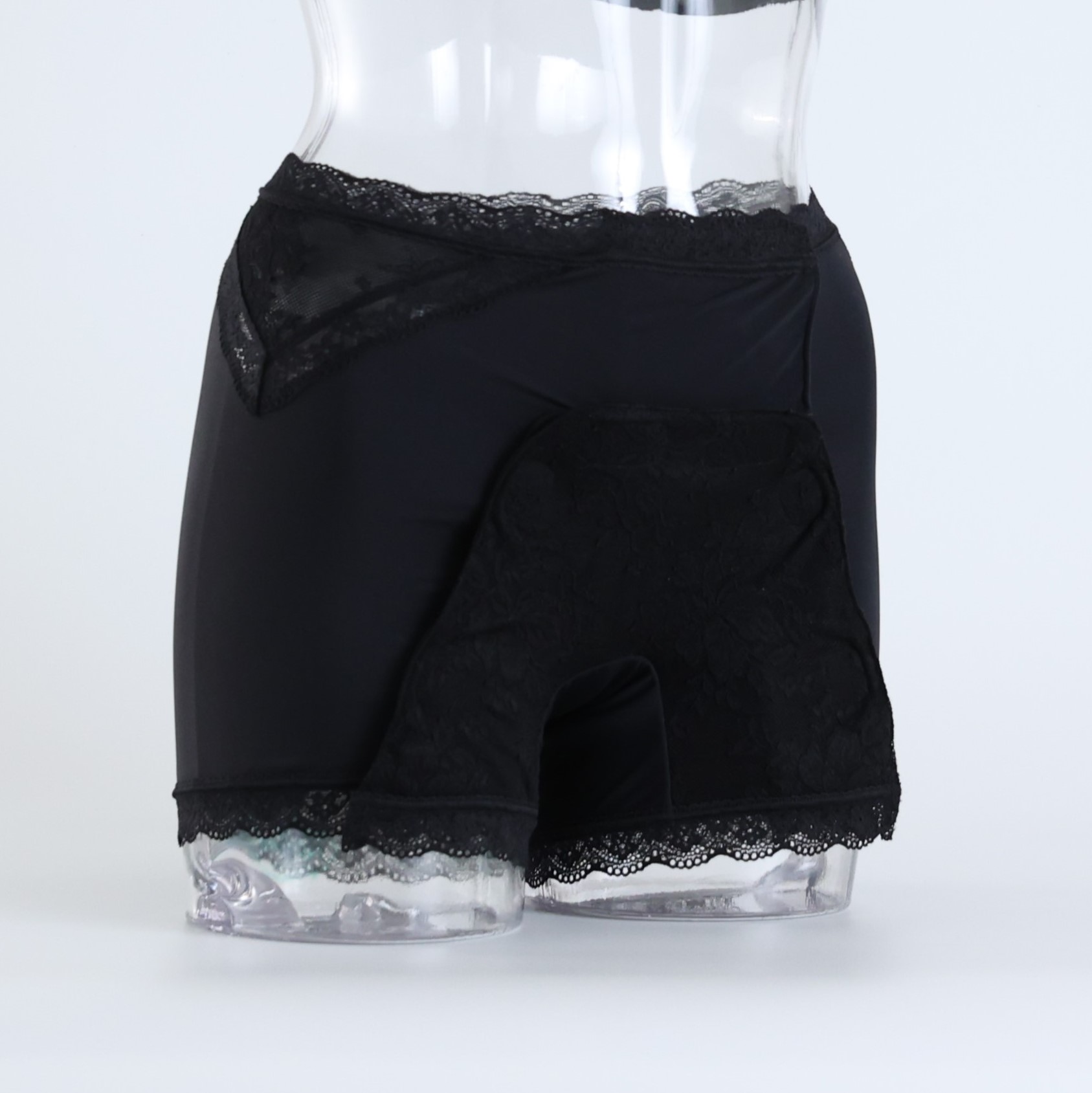 ケアエムショーツ