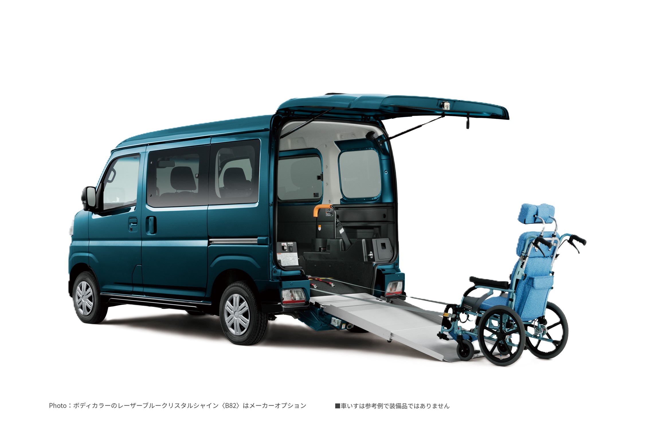 アトレースローパー（車いす移動車）