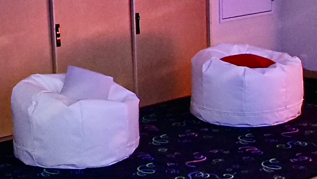 クッション（スヌーズレン用品）