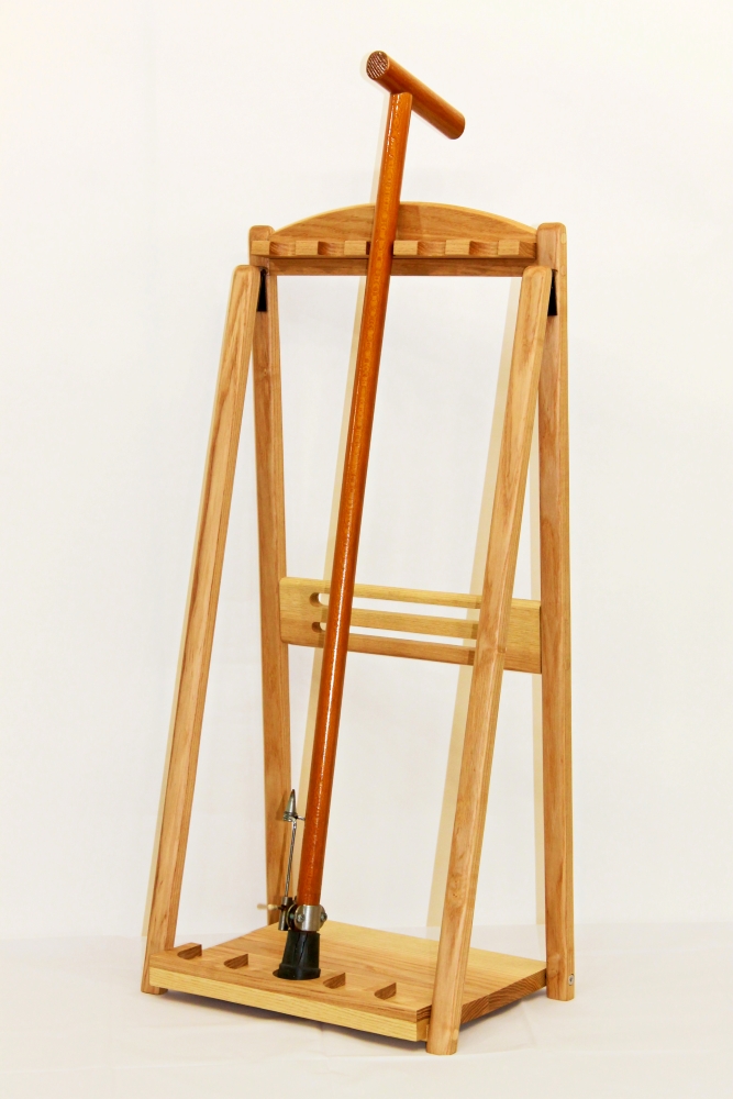 折りたたみ式杖立・made in 札幌・material by 北海道木材