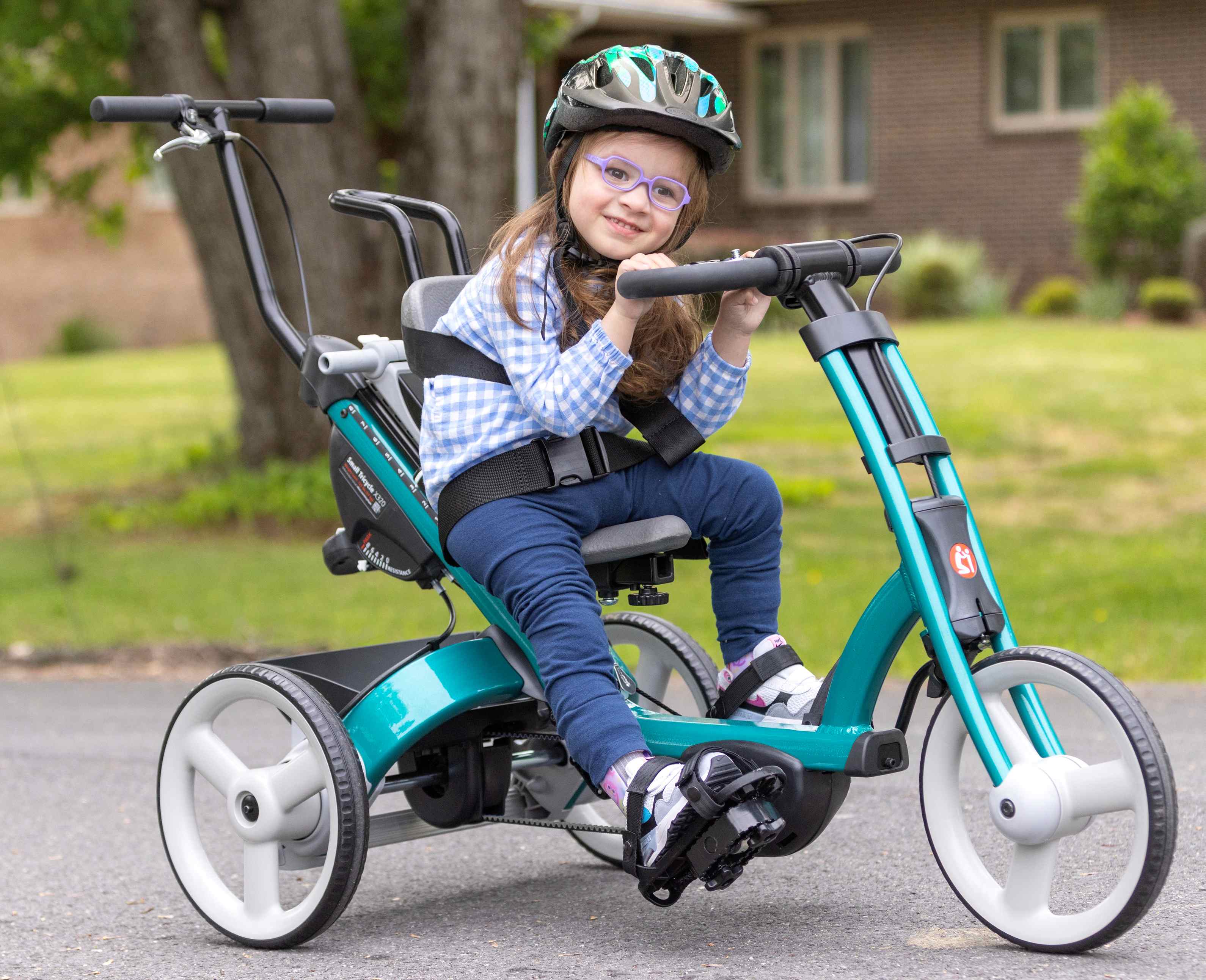 訓練用三輪車 リフトン　トライサイクル２